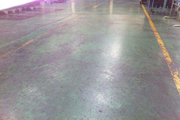 轮胎车间地面材料